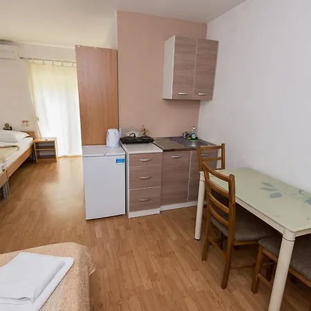 Maria Guest house